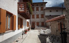 Albergo diffuso Valcellina e Val Vajont in Cimolais